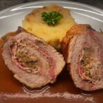 Varíme s Jančim: Záhorácky závitok s pučenými zemiakmi